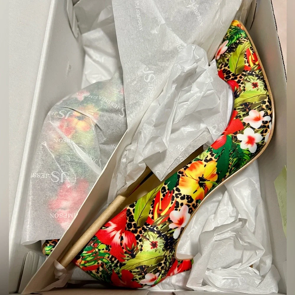 Jessica Simpson Apelhan Womens Pointed Closed Toe Stiletto Heel Pumps in Floral